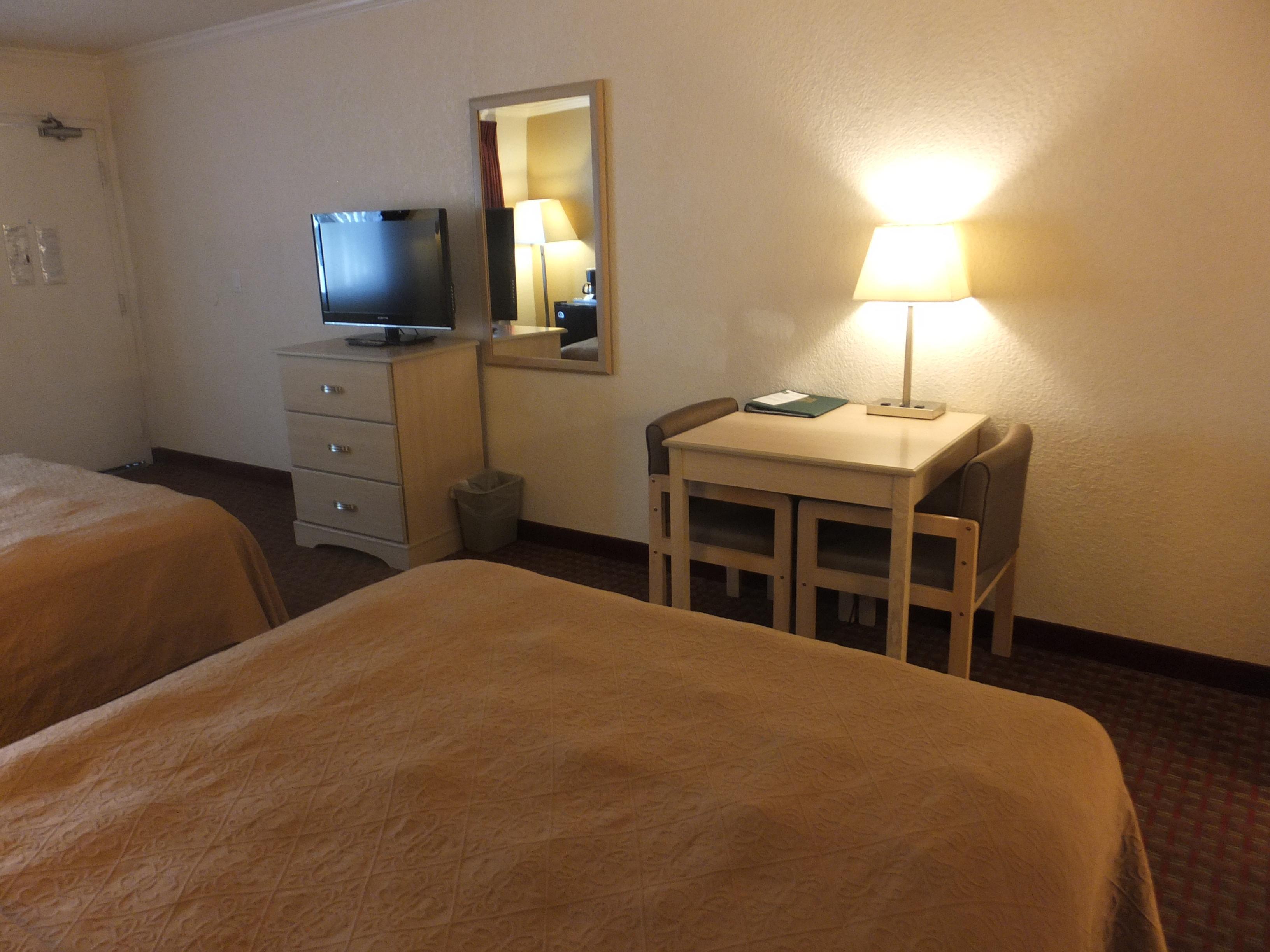 Quality Inn & Suites Lake Havasu City Ngoại thất bức ảnh