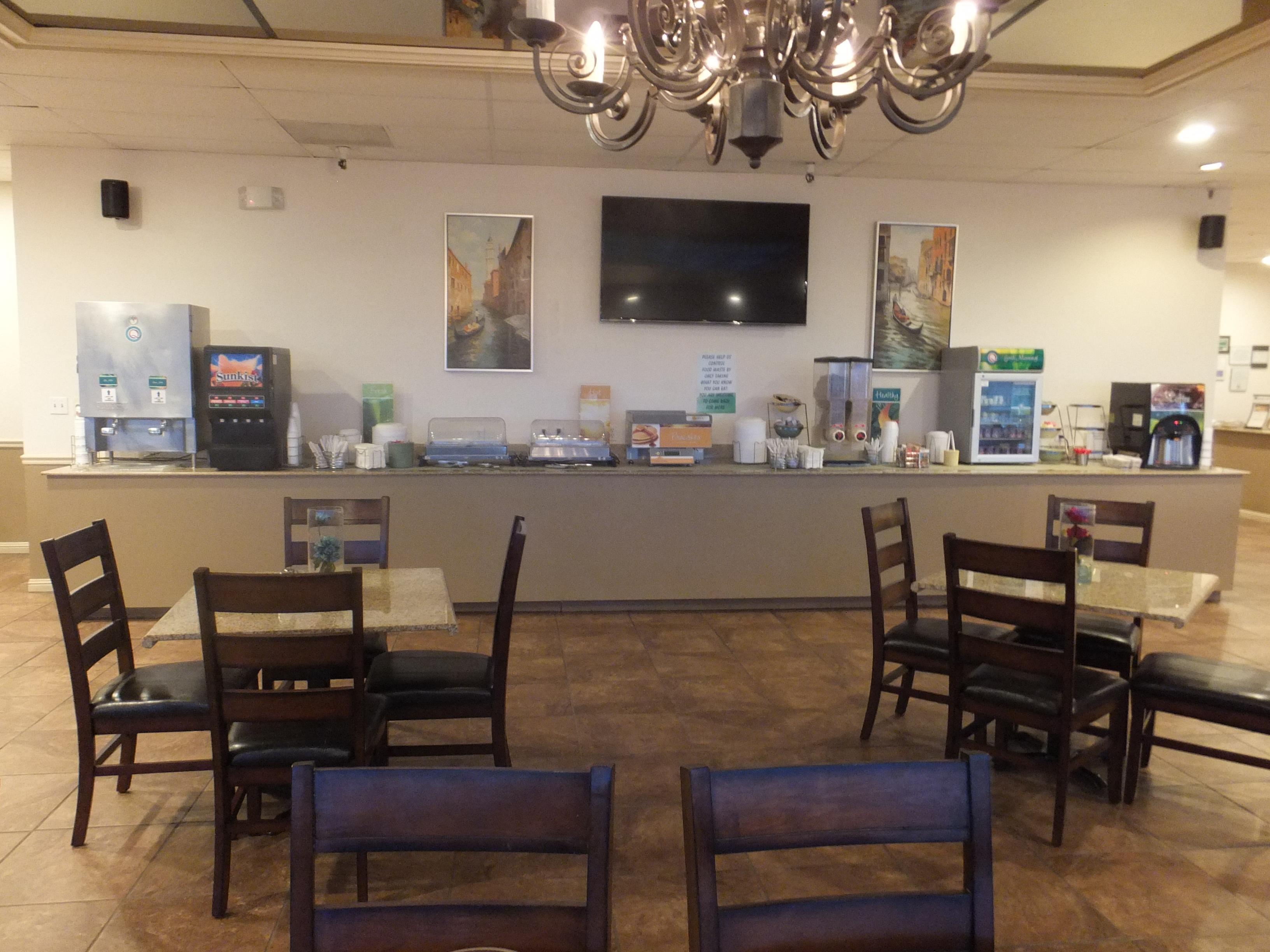 Quality Inn & Suites Lake Havasu City Ngoại thất bức ảnh