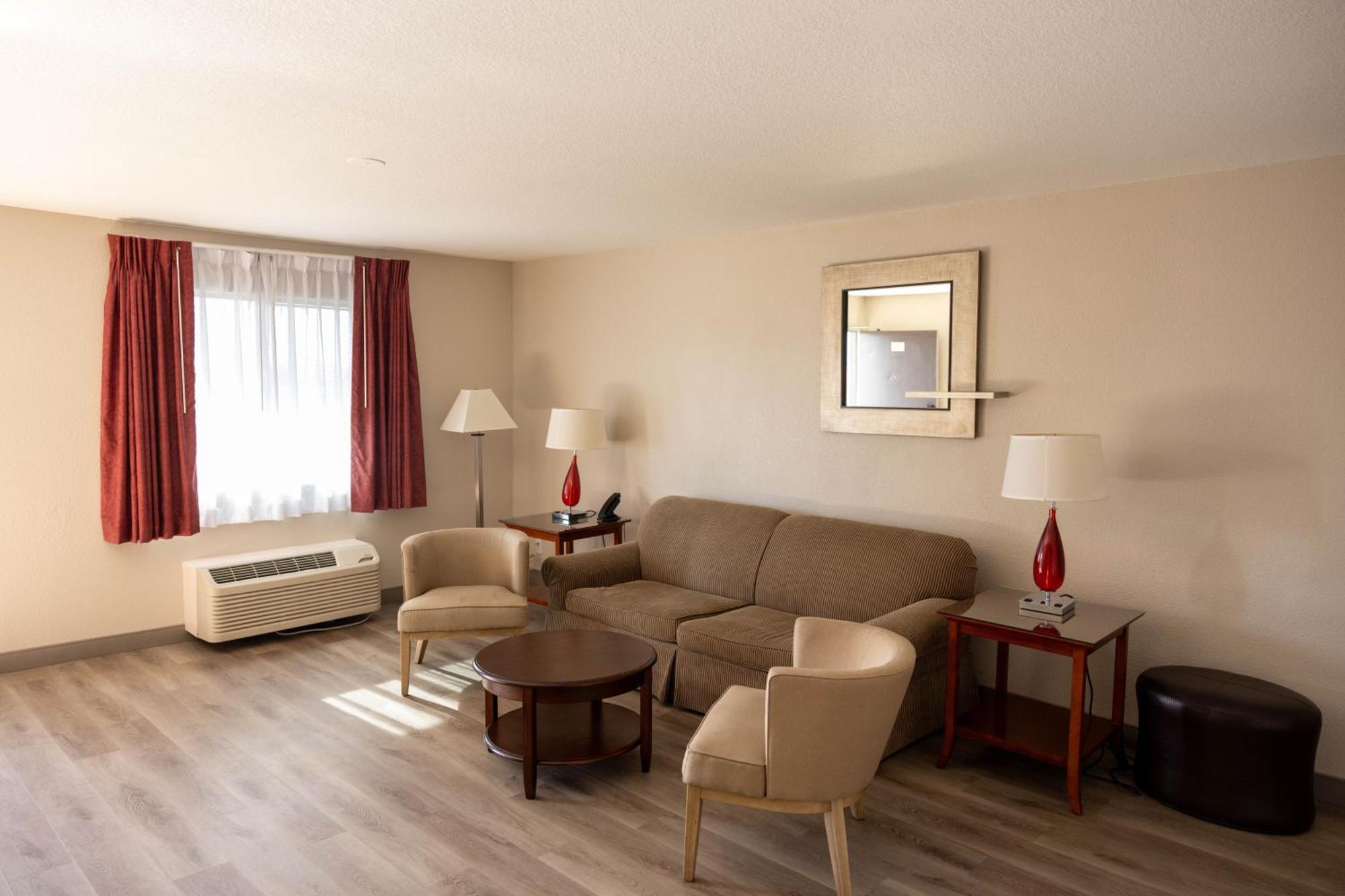 Quality Inn & Suites Lake Havasu City Ngoại thất bức ảnh