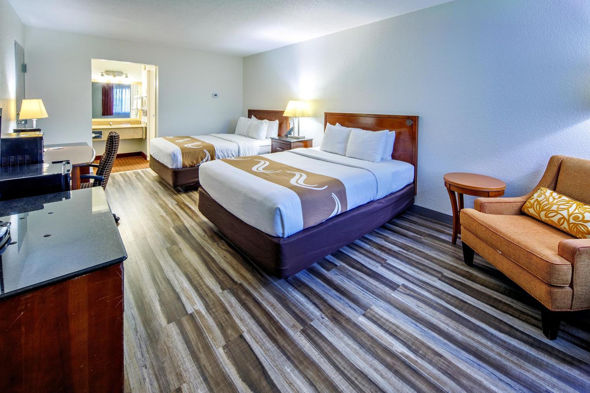 Quality Inn & Suites Lake Havasu City Ngoại thất bức ảnh