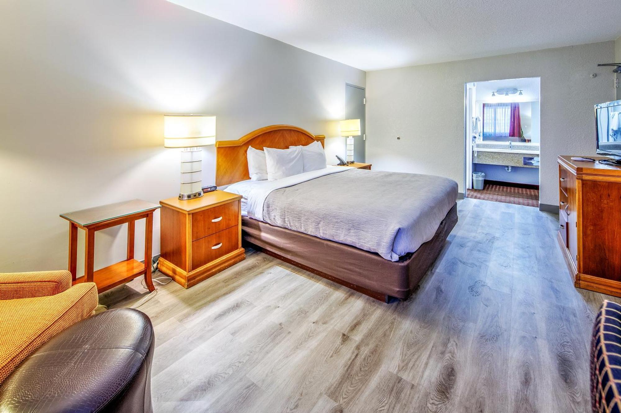 Quality Inn & Suites Lake Havasu City Ngoại thất bức ảnh
