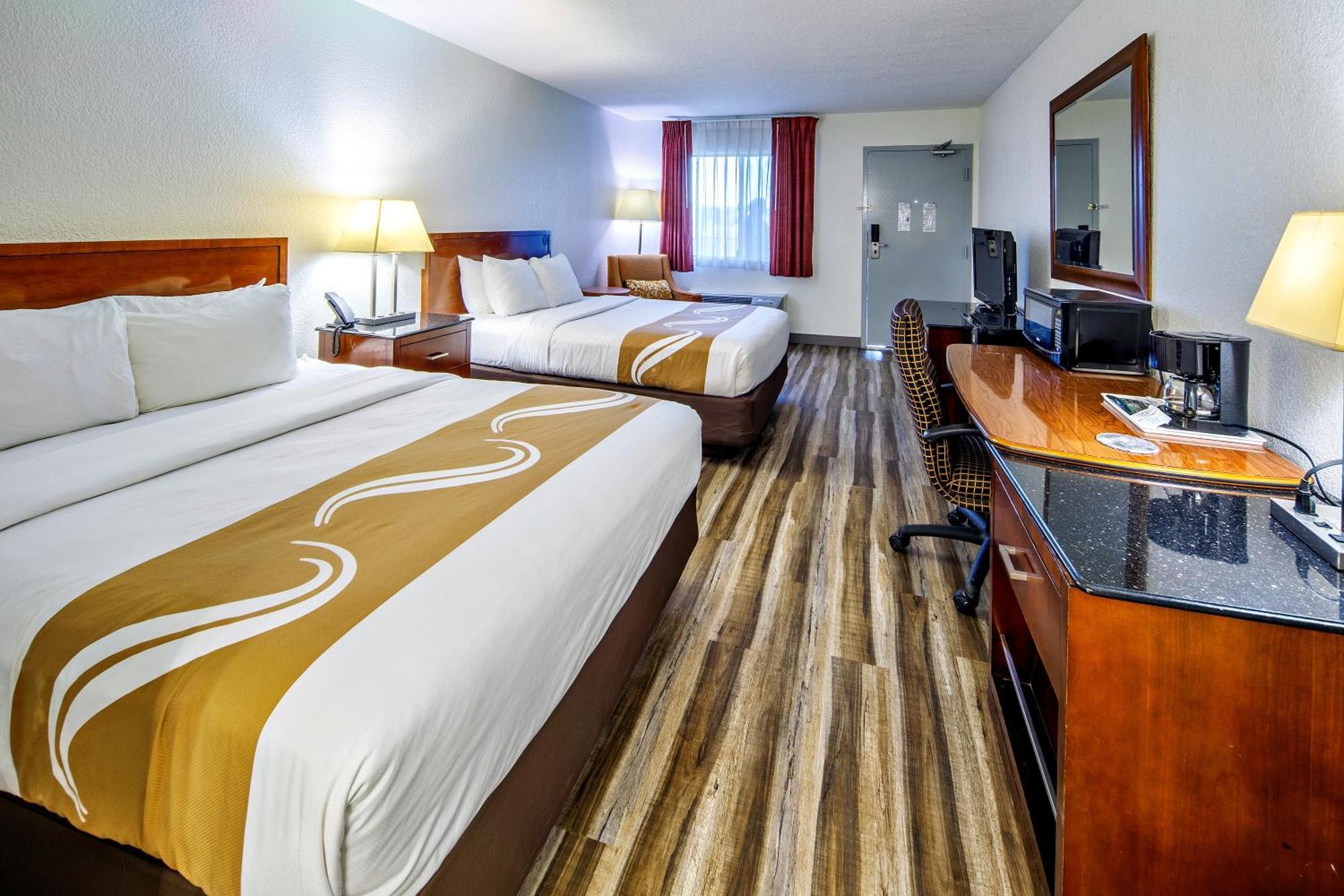 Quality Inn & Suites Lake Havasu City Ngoại thất bức ảnh